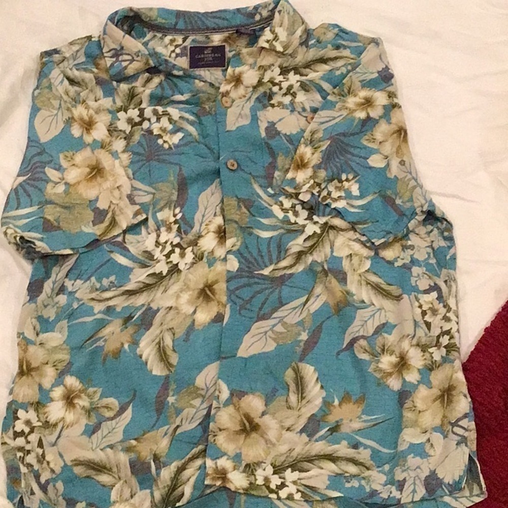 Caribbean Joe Floral Short Sleeve Shirt Size Medium